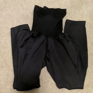 Motherhood Bounceback yoga pants